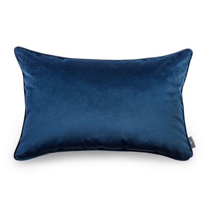 Poduszka dekoracyjna z wkładem Royal Blue 40 x 60 cm  We Love Beds