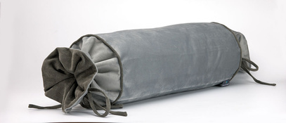 Wałek poduszka Silver Candy z wkładem 20 x 58 cm  We Love Beds