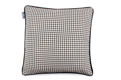 Poduszka Check Black z wkładem 45 x 45 cm  We Love Beds
