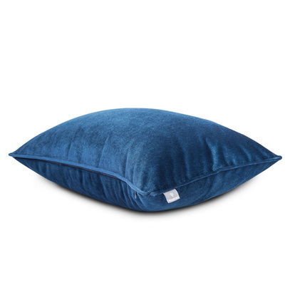Poduszka dekoracyjna z wkładem Royal Blue  50 x 50 cm  We Love Beds