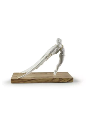 Figura porcelanowa Icarus 28 x 38x27 cm Lladro 