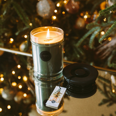 Świeca zapachowa Festive Frasier 524g Bridgewater