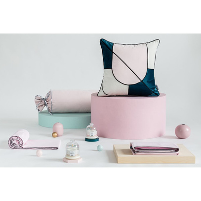 Poduszka dekoracyjna z wypełnieniem MILAN 45 x 45 cm We Love Beds