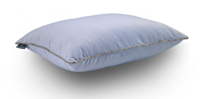 Poduszka dekoracyjna z wkładem Serenity 40 x 60 cm  We Love Beds