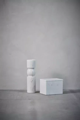 Świecznik Ellia H30x9x9 cm
